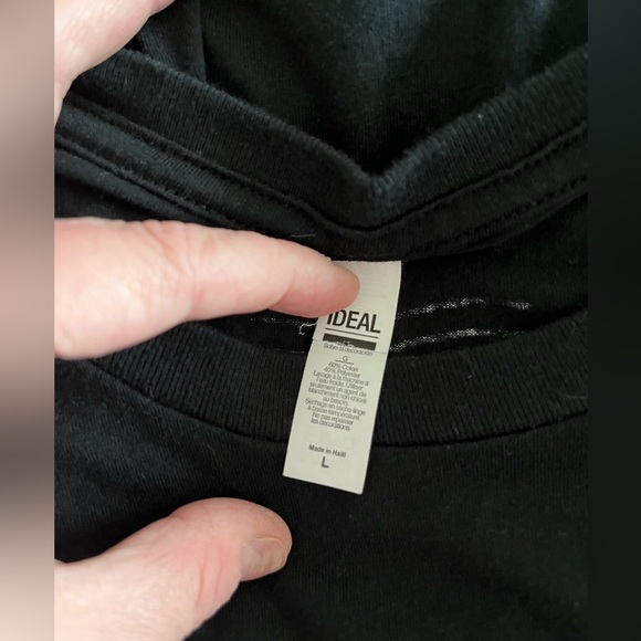 EUC Ivy & Co.  Aloha Black Cropped TShirt SizeLarge - Picture 5 of 5